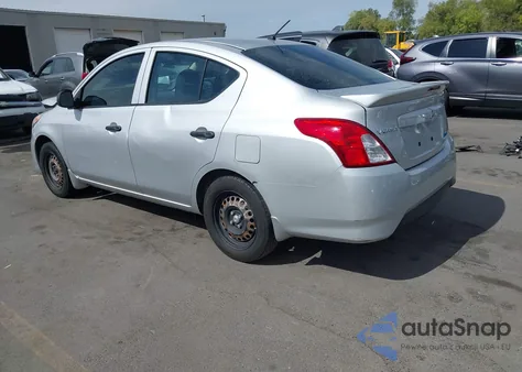 2015 Nissan Versa 1.6 S+ z USA, uszkodzony, nr VIN 3N1CN7AP1FL941605